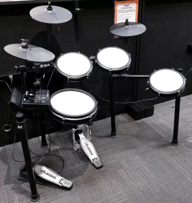Store Special Product - Alesis - Nitro Max 8-Piece Electronic Drum Kit with Mesh Heads and Bluetooth